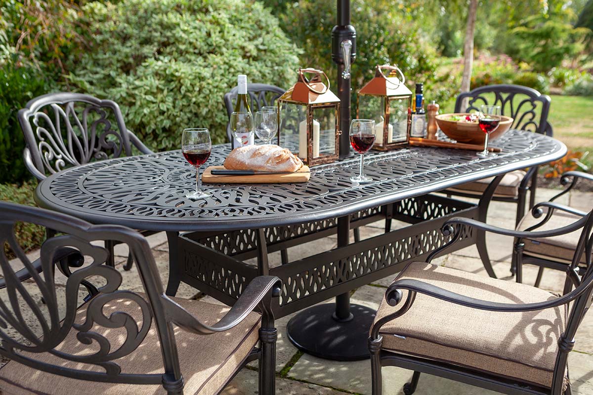 Amalfi 6 Seat Oval Dining Set