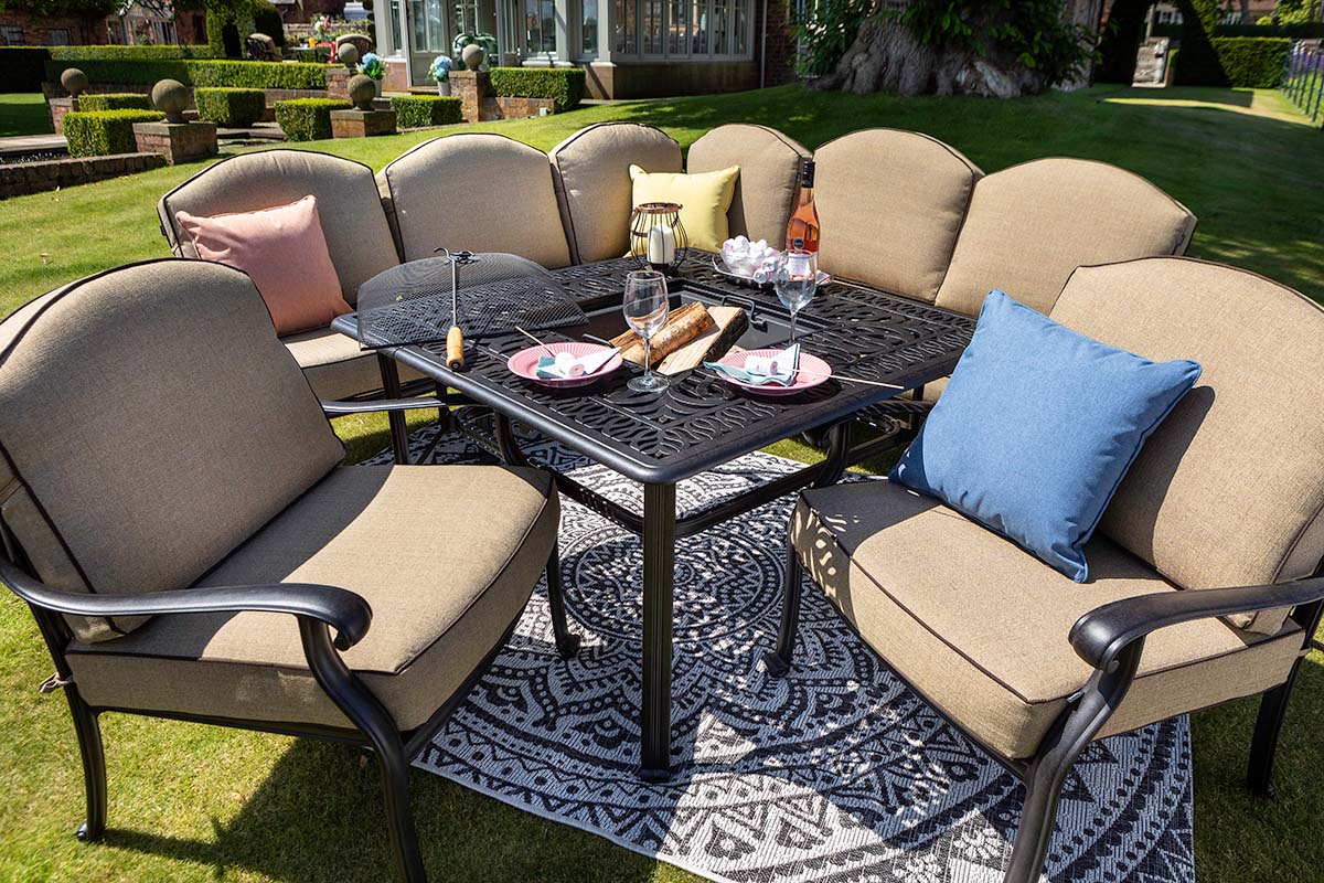Amalfi Square Casual Dining Fire Pit Set with Lounge Chairs