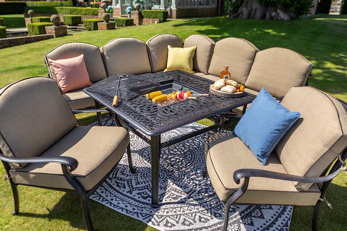 Amalfi Square Casual Dining Fire Pit Set with Lounge Chairs
