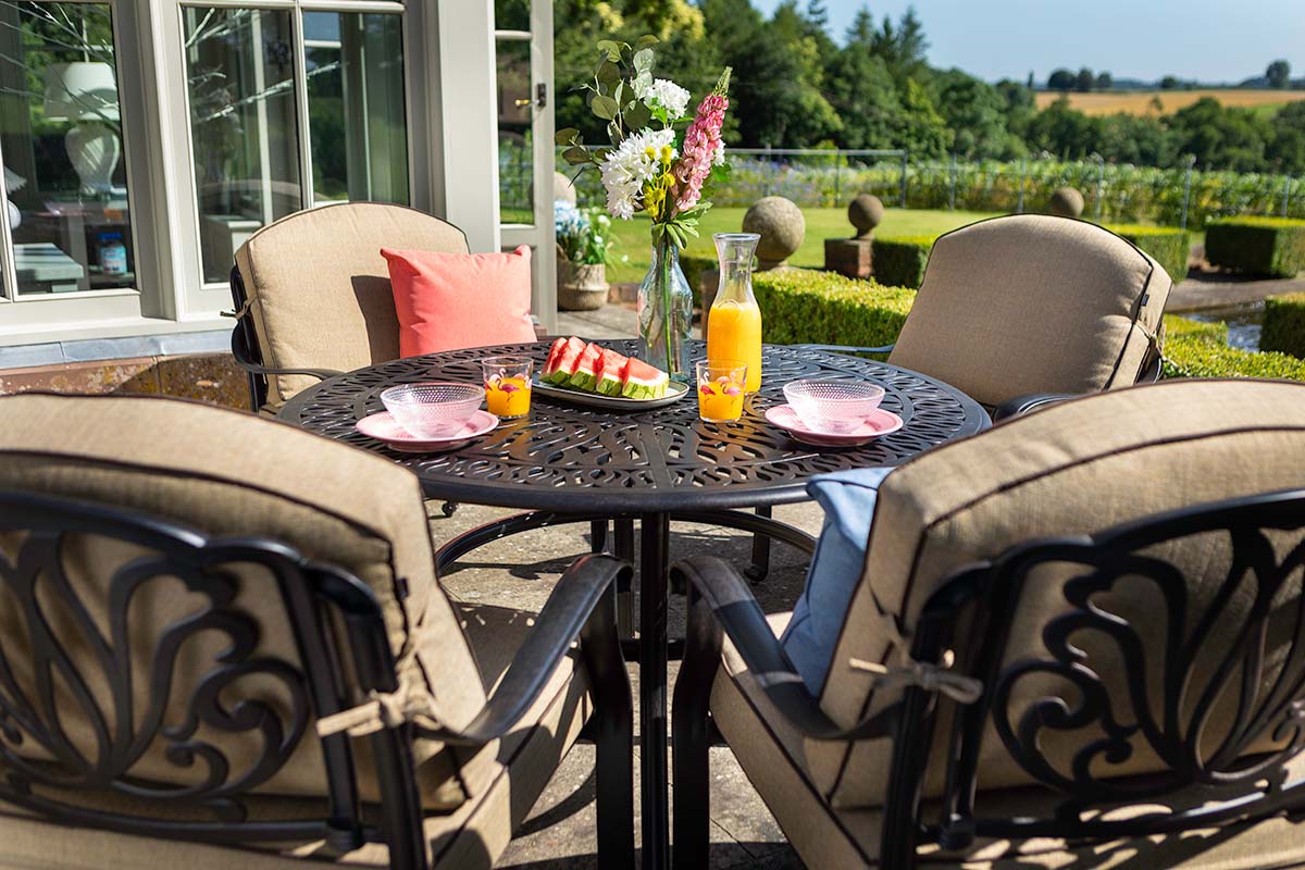 Amalfi 4 Seat Round Lounge Set 