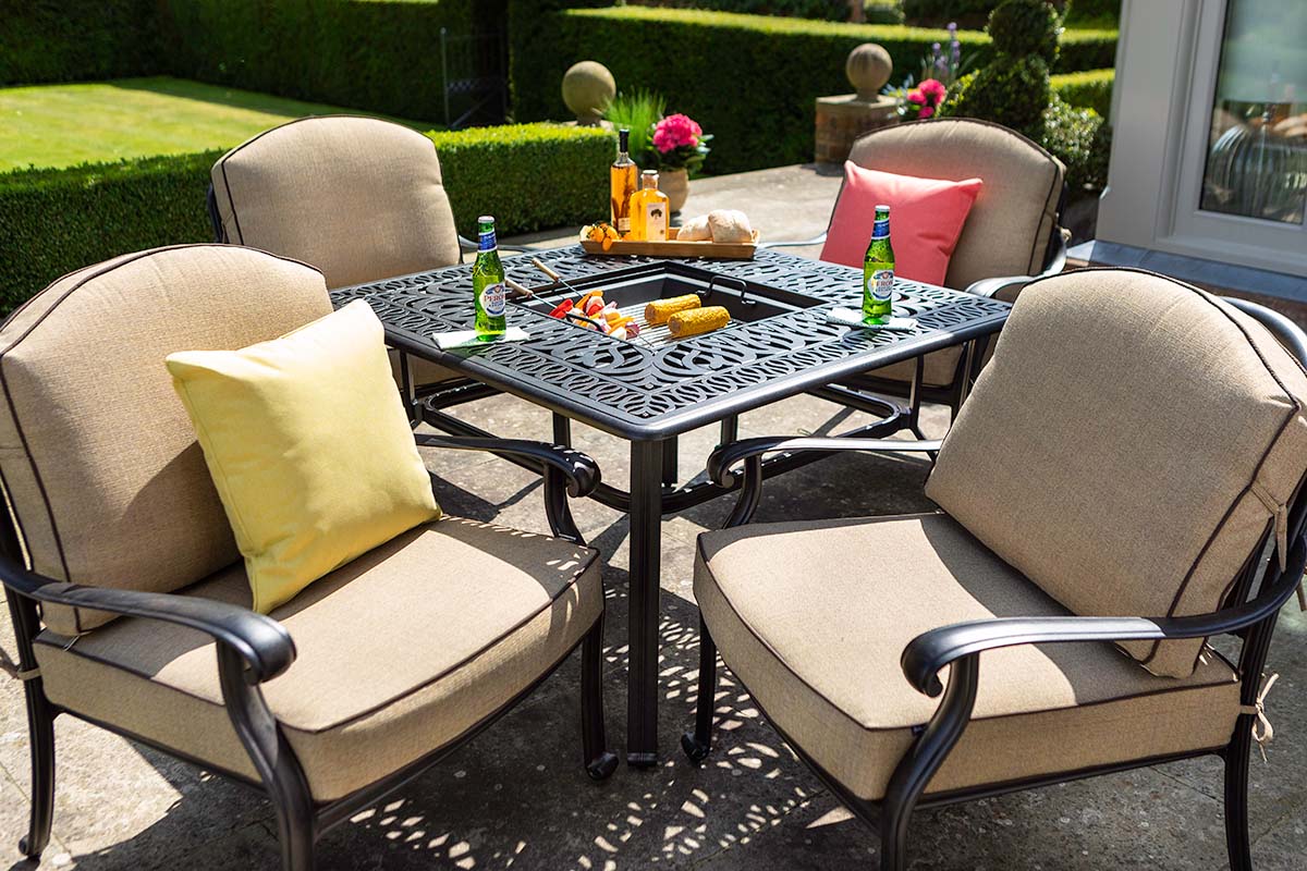 Amalfi 4 Seat Square Fire Pit Lounge Set
