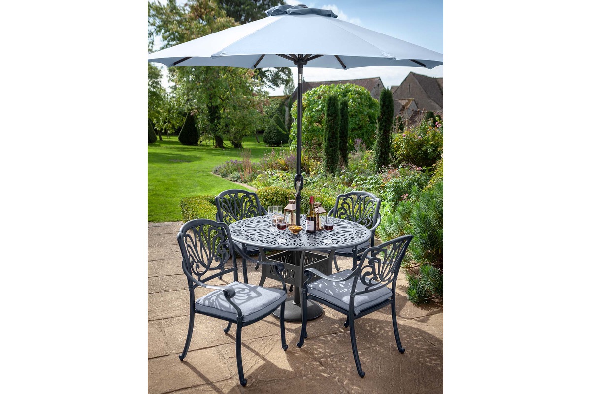Amalfi 4 Seat Round Dining Set