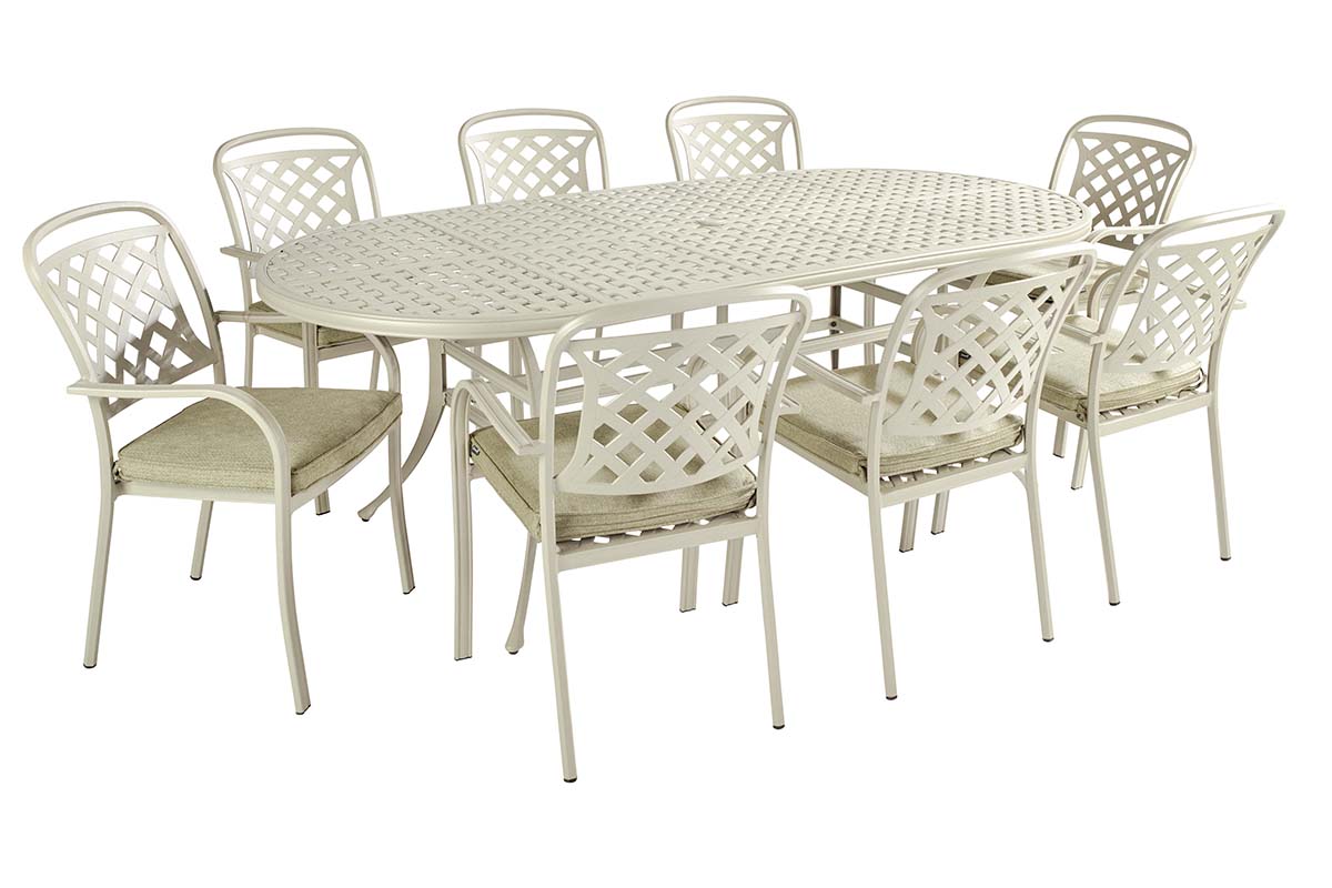 Berkeley 8 Seat Oval Dining Set