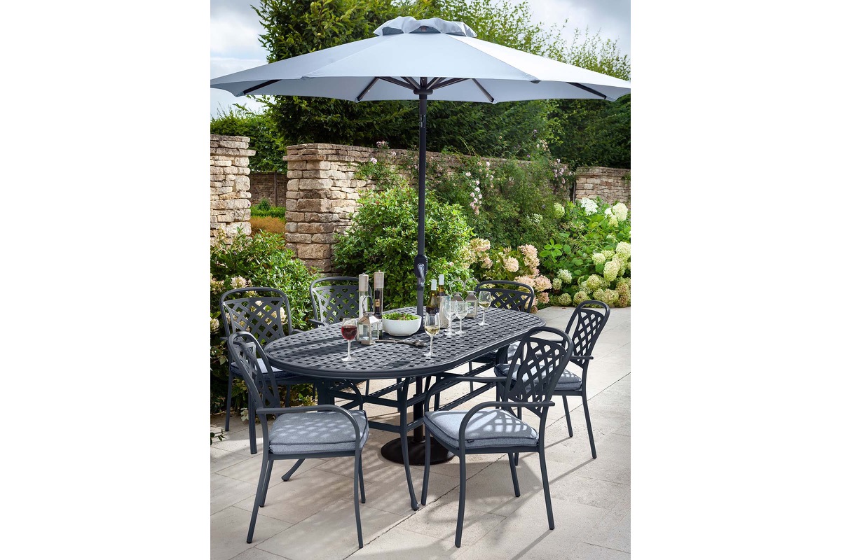 Berkeley 6 Seat Oval Dining Set