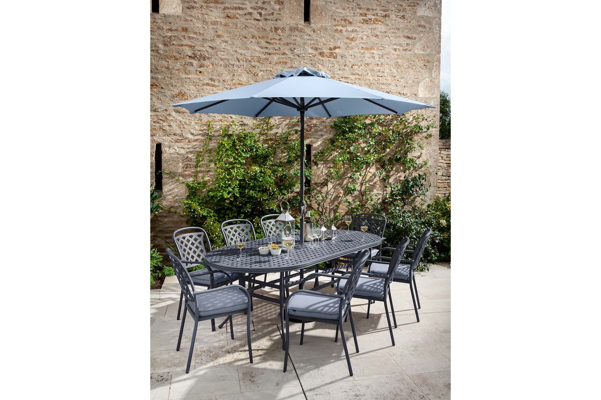 Berkeley 8 Seat Oval Dining Set