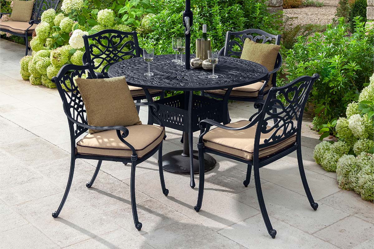 Capri 4 Seat Round Dining Set