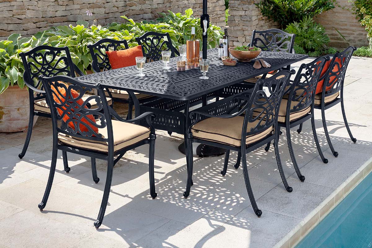Capri 8 Seat Rectangular Dining Set