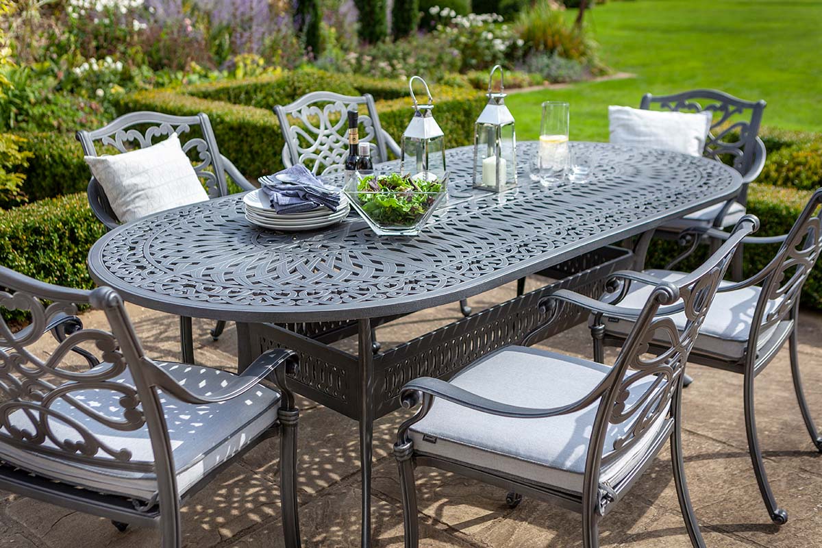 Capri 6 Seat Oval Dining Set