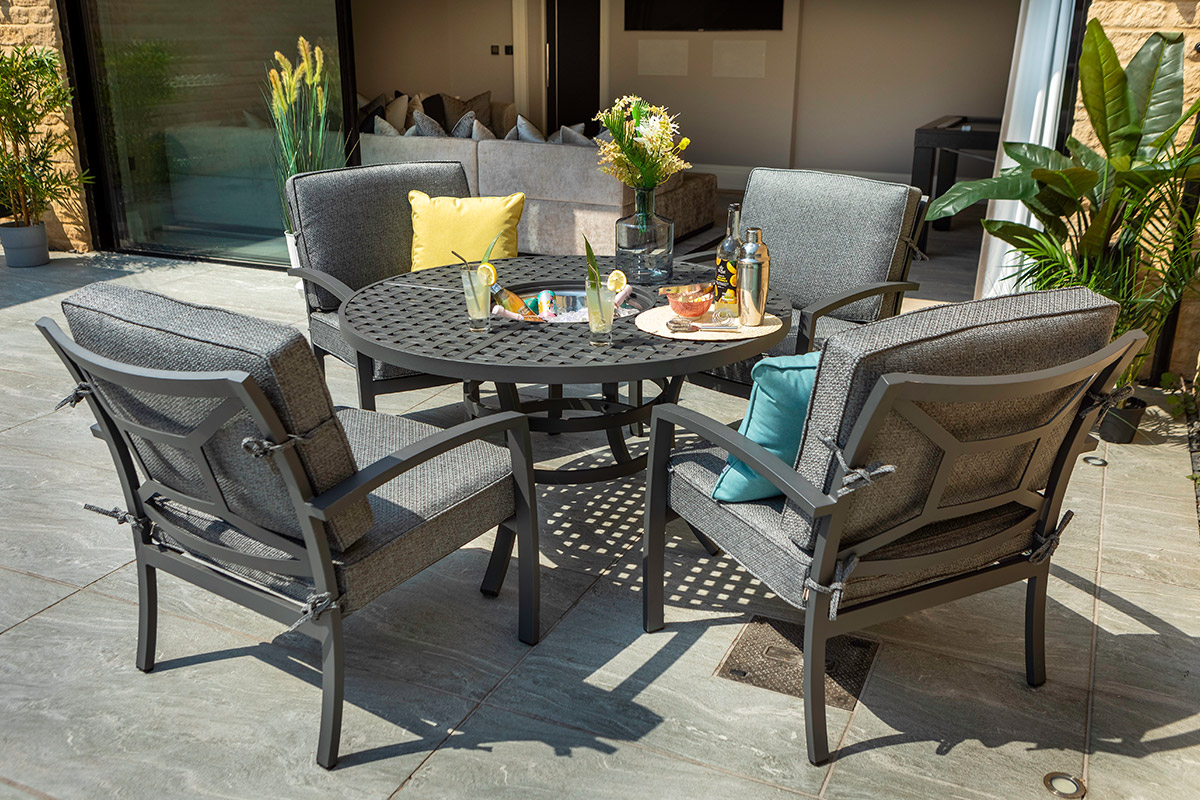 Rosario 4 Seat Round Lounge Fire Pit Set