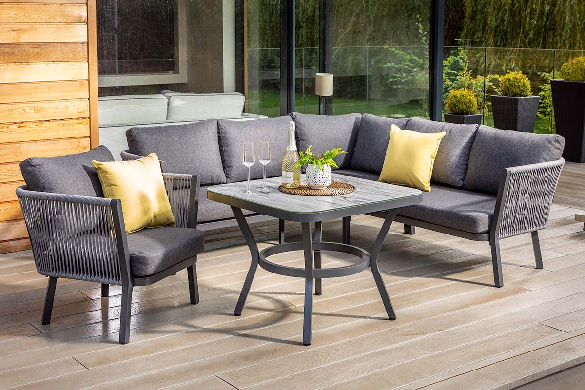 Dubai Square Casual Dining Set
