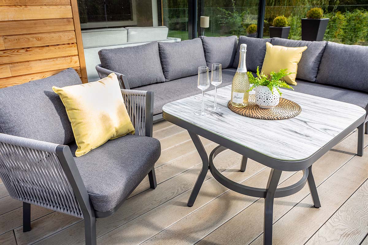 Dubai Square Casual Dining Set
