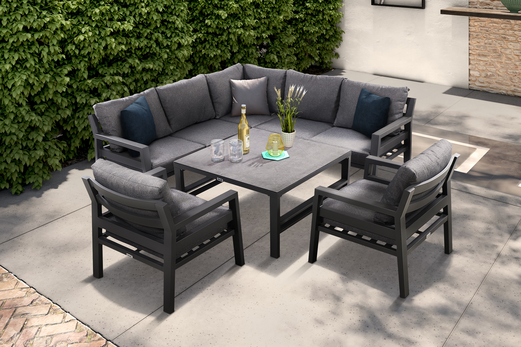 Set of lounge chairs online