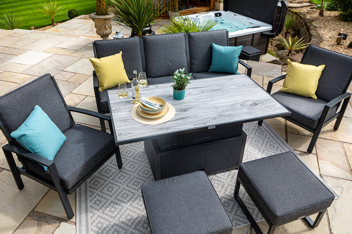Vienna 3 Seat Lounge Set with Gas Pump Adjustable Table  
