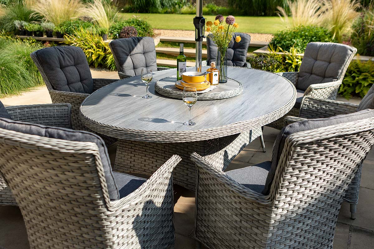 Heritage 8 Seat Elliptical Dining Set
