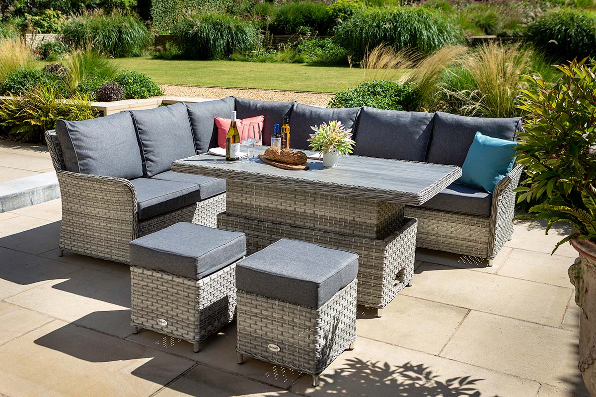 Heritage Rectangular Casual Dining Set with Adjustable Table
