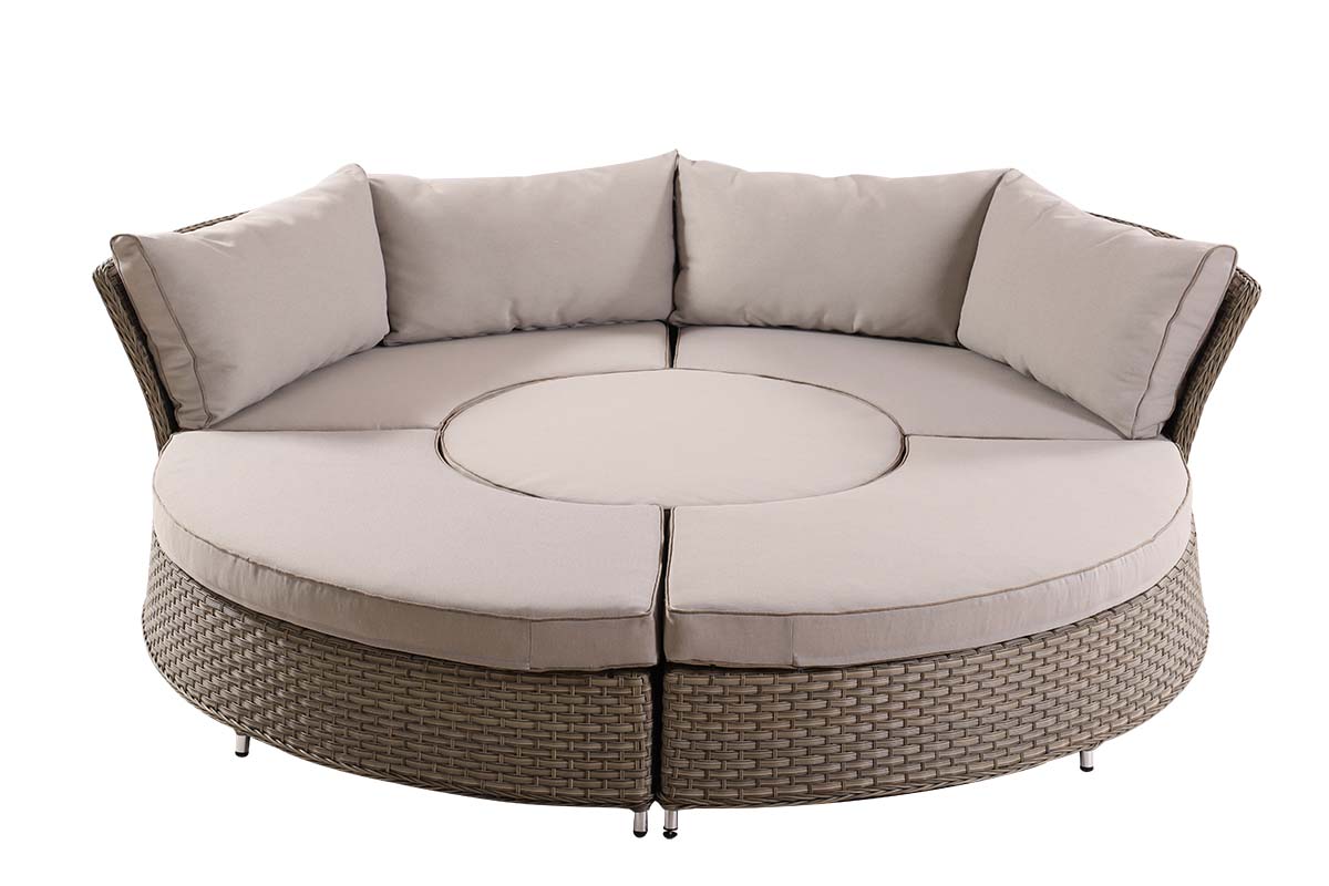 Heritage Grand Round Casual Dining Set & Day Bed 
