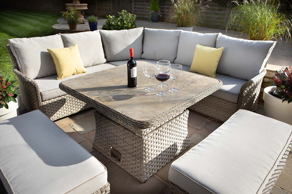 Heritage Grand Square Casual Dining Set with Adjustable Table 
