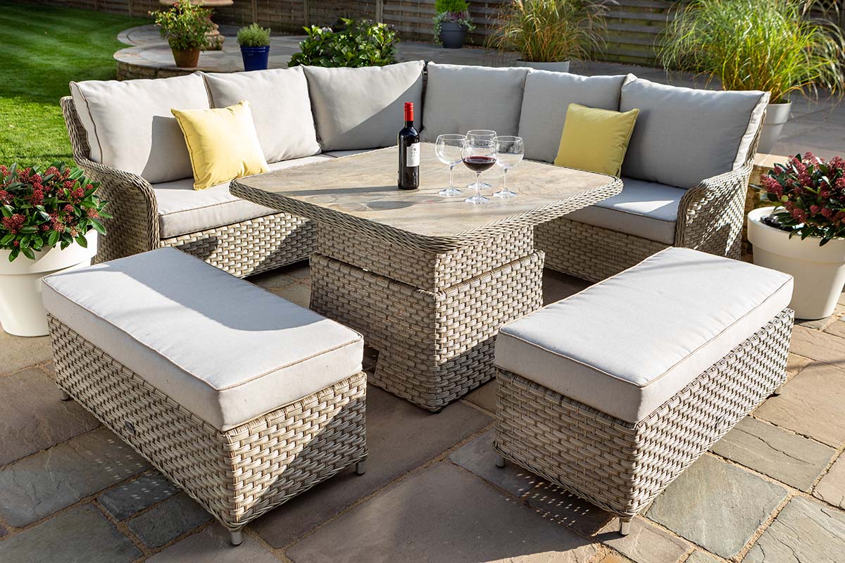 Heritage Grand Square Casual Dining Set with Adjustable Table 