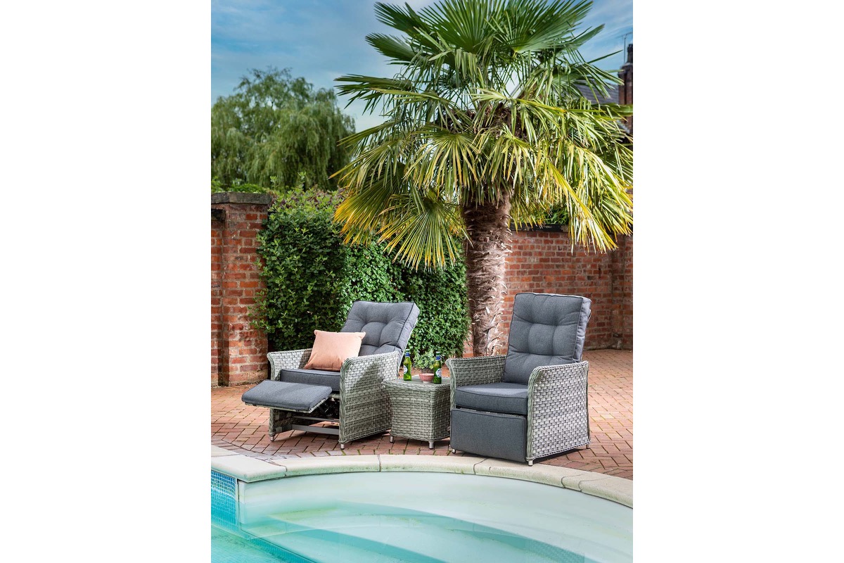 Heritage Gravity Relaxer Companion Set