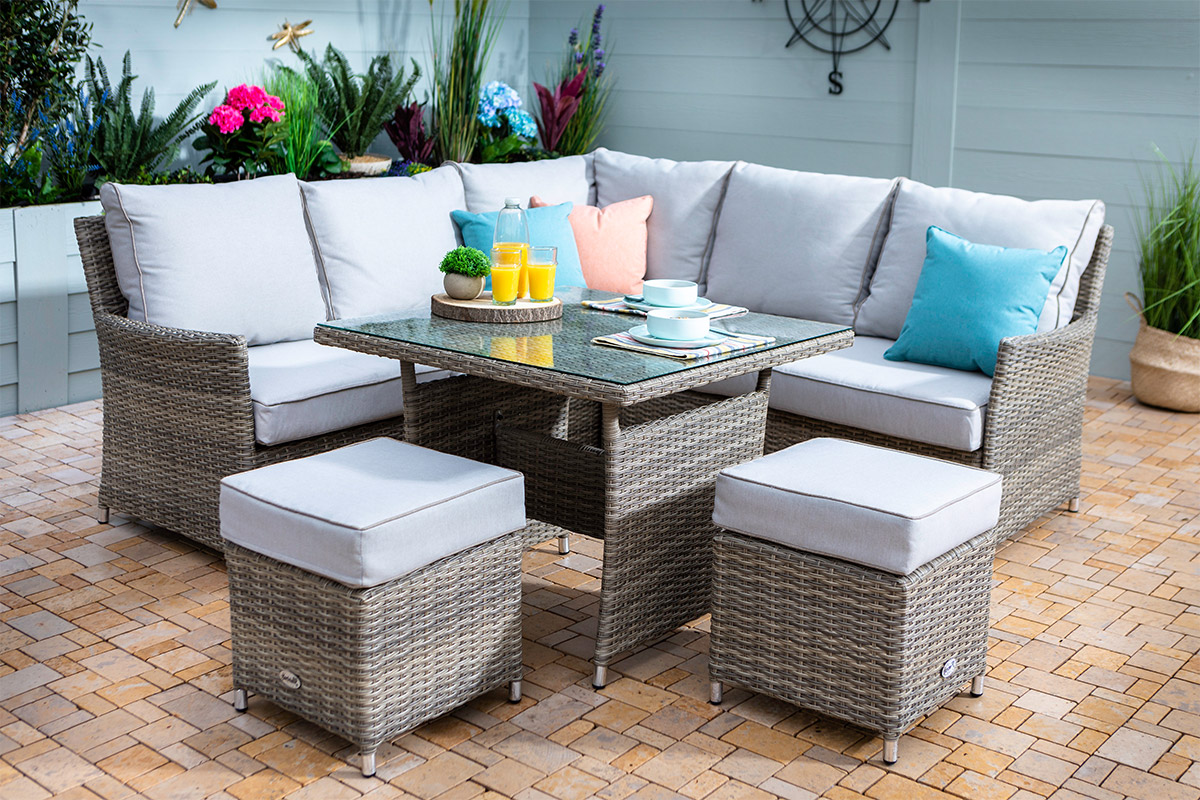 Westbury Square Casual Dining Set 