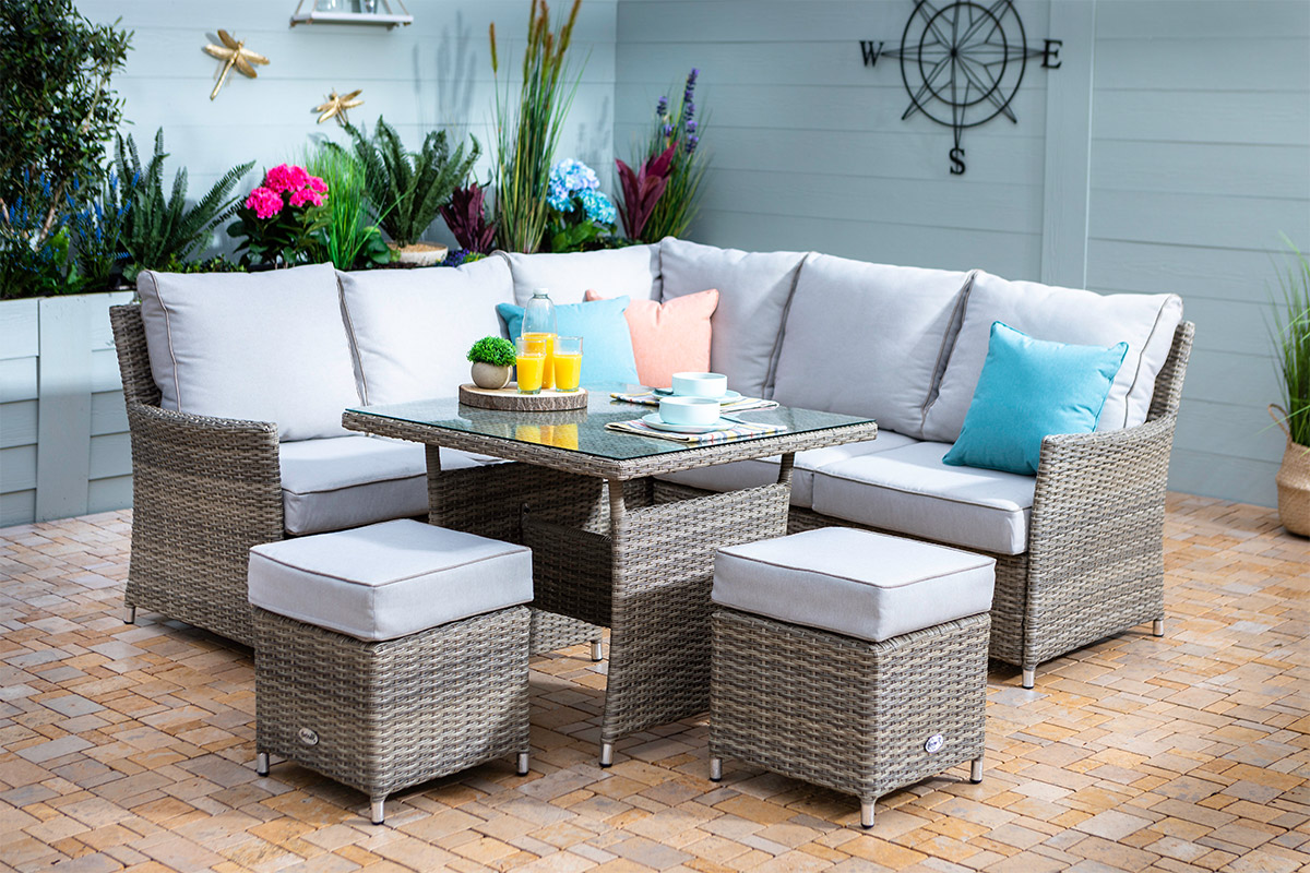 Westbury Square Casual Dining Set 