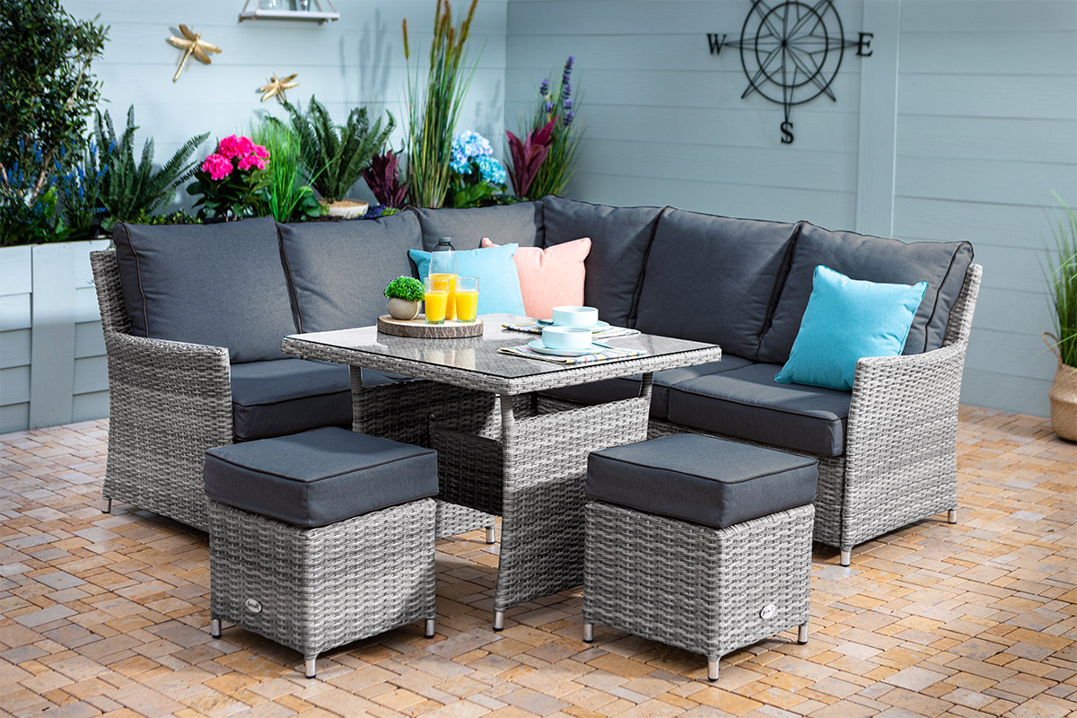 Westbury Square Casual Dining Set 